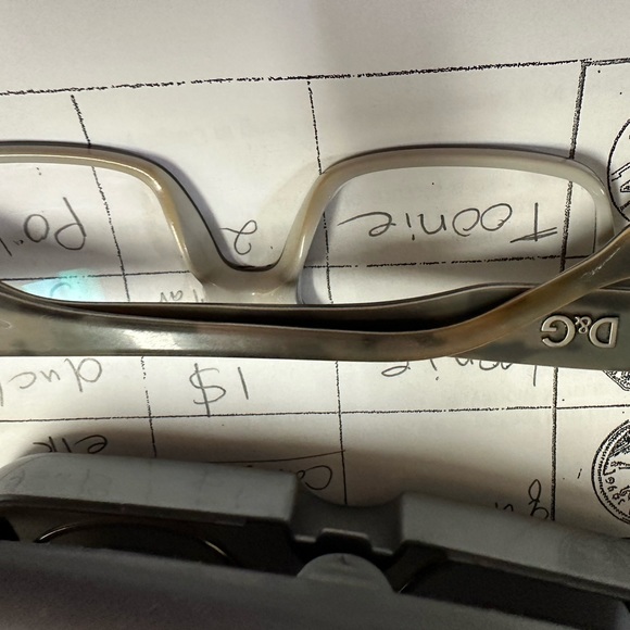 Frames of reading glasses in pristine condition - Picture 4 of 9